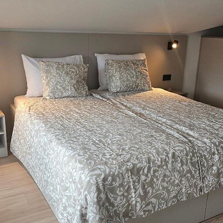 Richi Rooms & App 푼타나 외부 사진