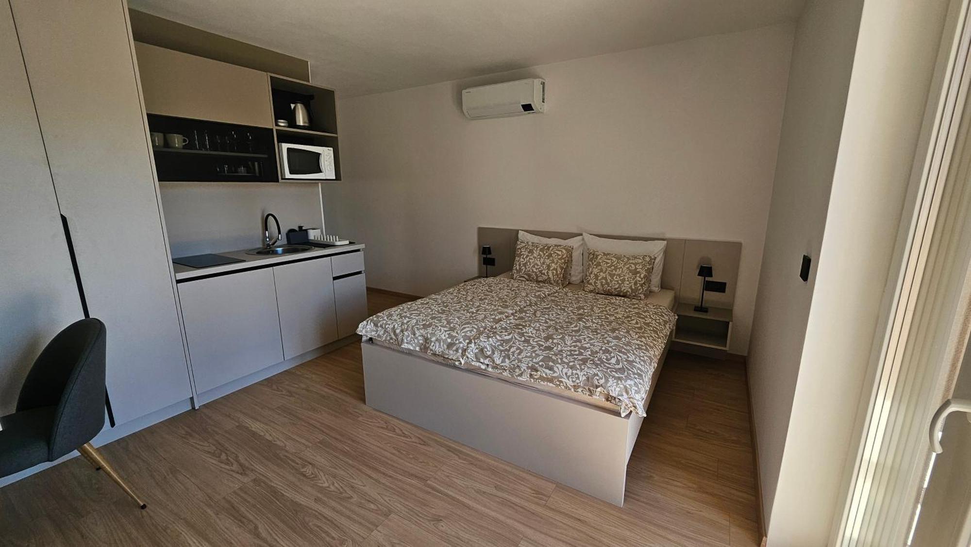 Richi Rooms & App 푼타나 외부 사진